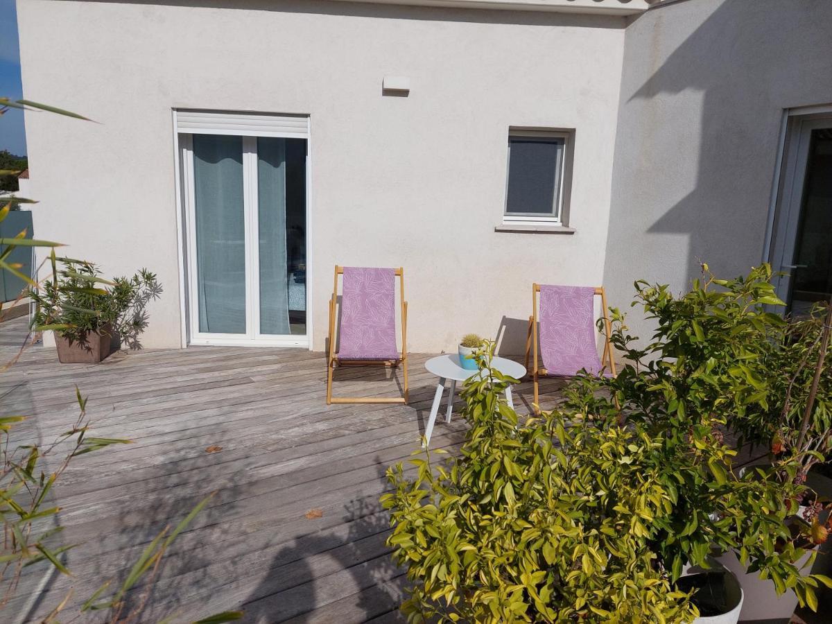 Magnifique Suite Familiale Nans-les-Pins Eksteriør billede